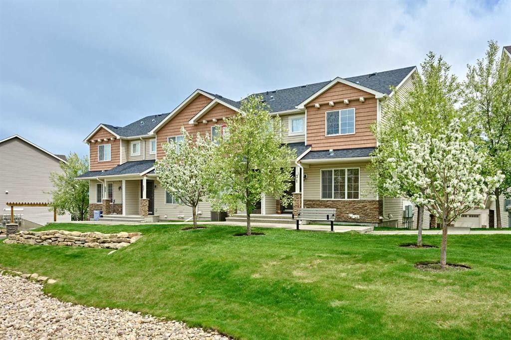 31 Pantego Lane Nw, Calgary, AB