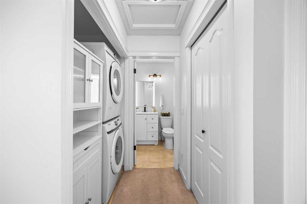 59 Prestwick Park Se, Calgary, AB - Indoor Photo Showing Laundry Room