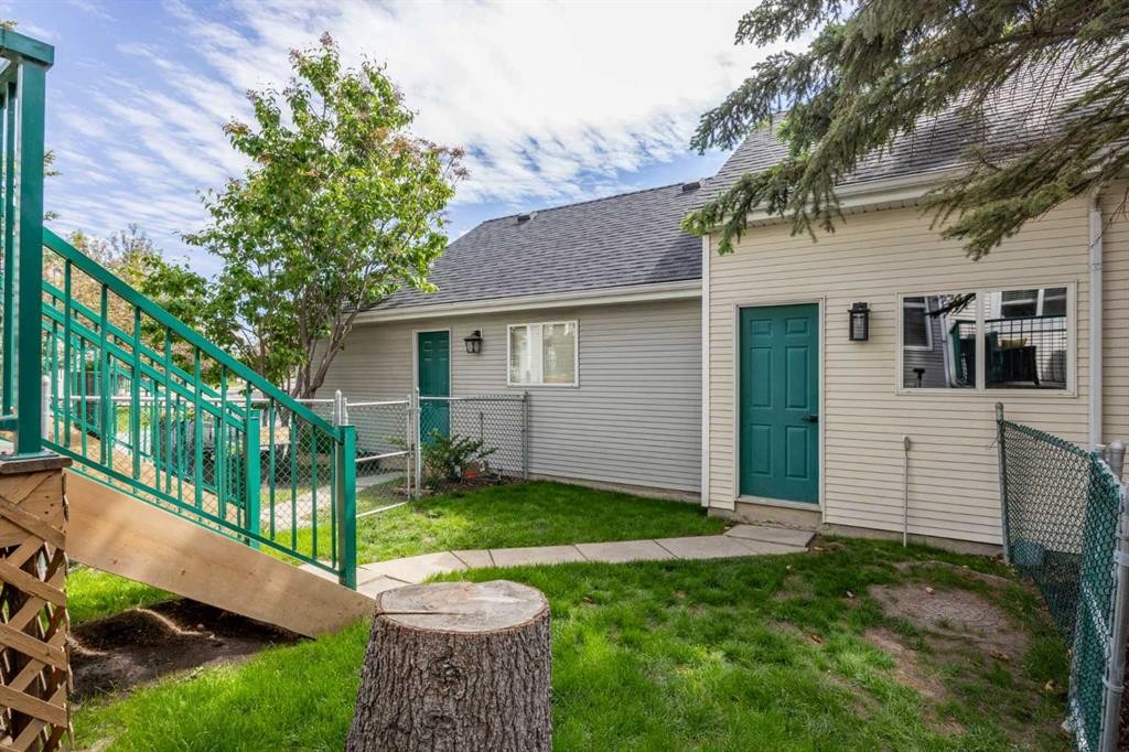 59 Prestwick Park Se, Calgary, AB - Outdoor With Exterior