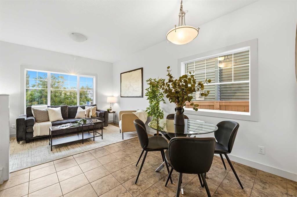 151 Royal Oak Drive Nw, Calgary, AB - Indoor Photo Showing Other Room