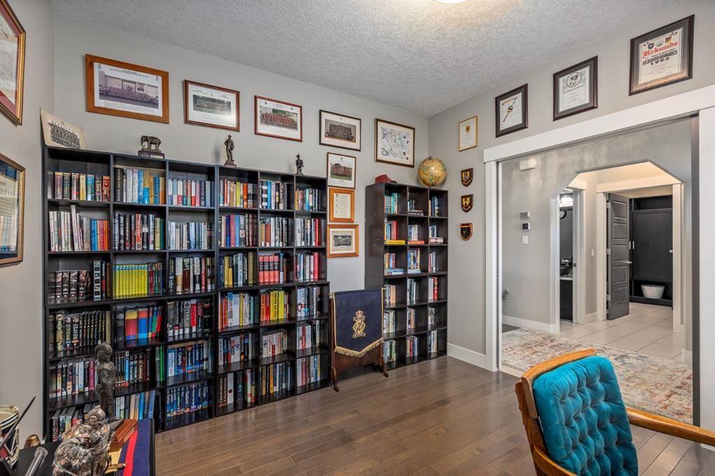 1213 Hillcrest Manor Estates, Strathmore, AB