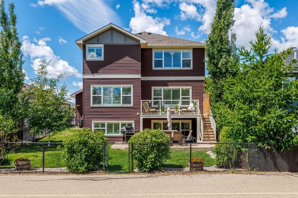 1213 Hillcrest Manor Estates, Strathmore, AB