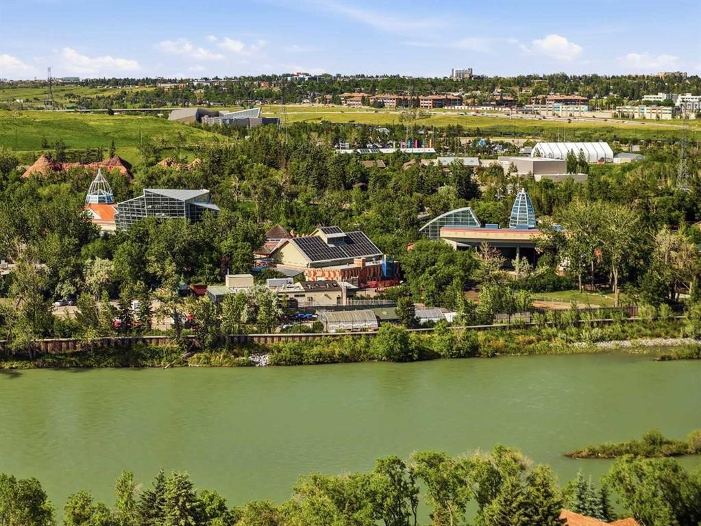 10 Major Stewart Lane Se, Calgary, AB