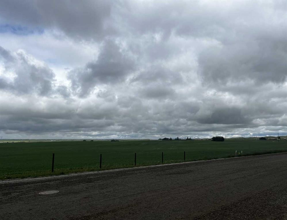 235 2 Avenue East, Hussar, AB