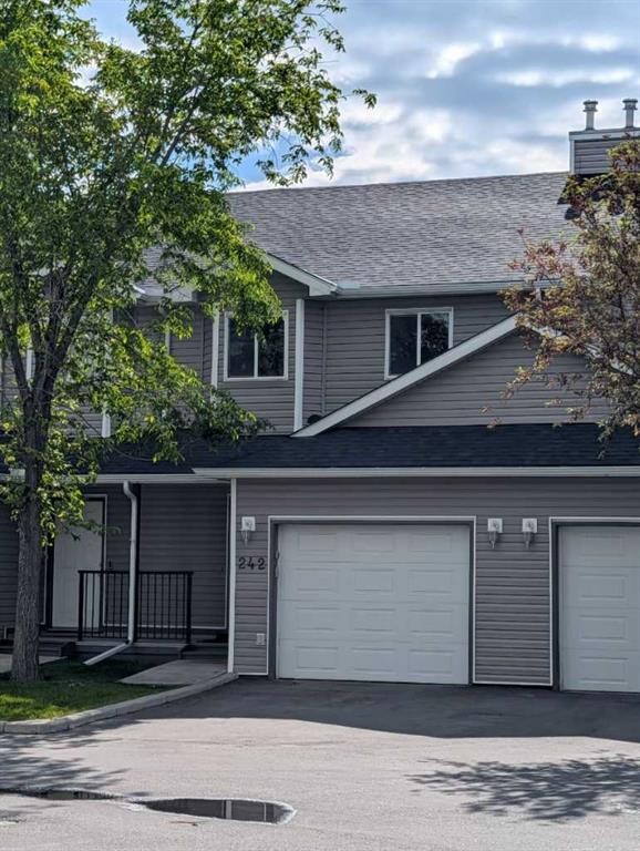 242 Taracove Place Ne, Calgary, AB