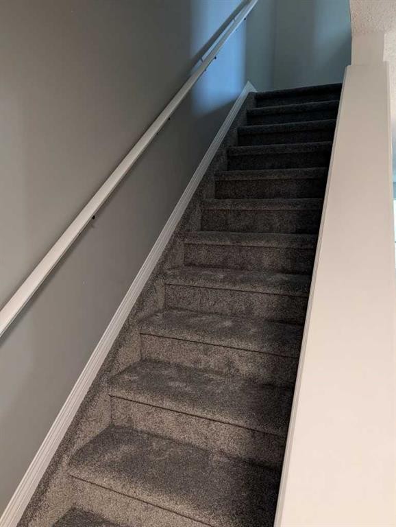 242 Taracove Place Ne, Calgary, AB