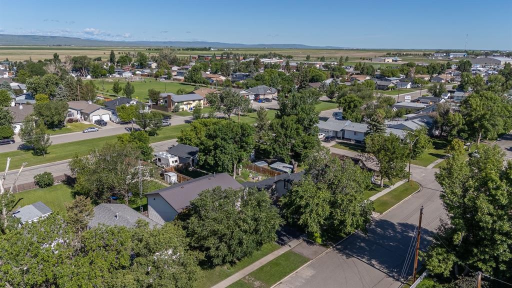 5213 3A Street West, Claresholm, AB - Outdoor With View