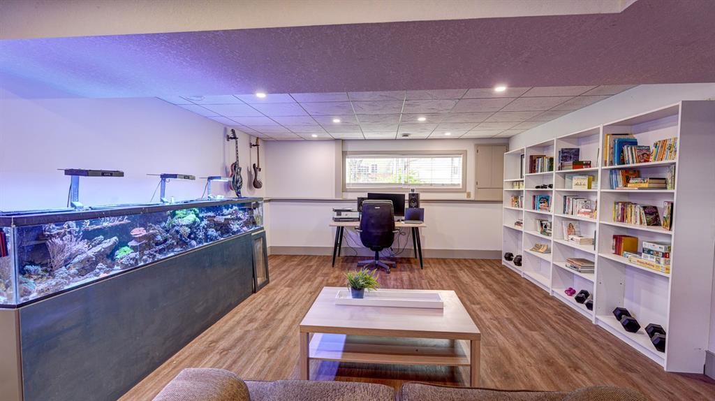 5213 3A Street West, Claresholm, AB - Indoor