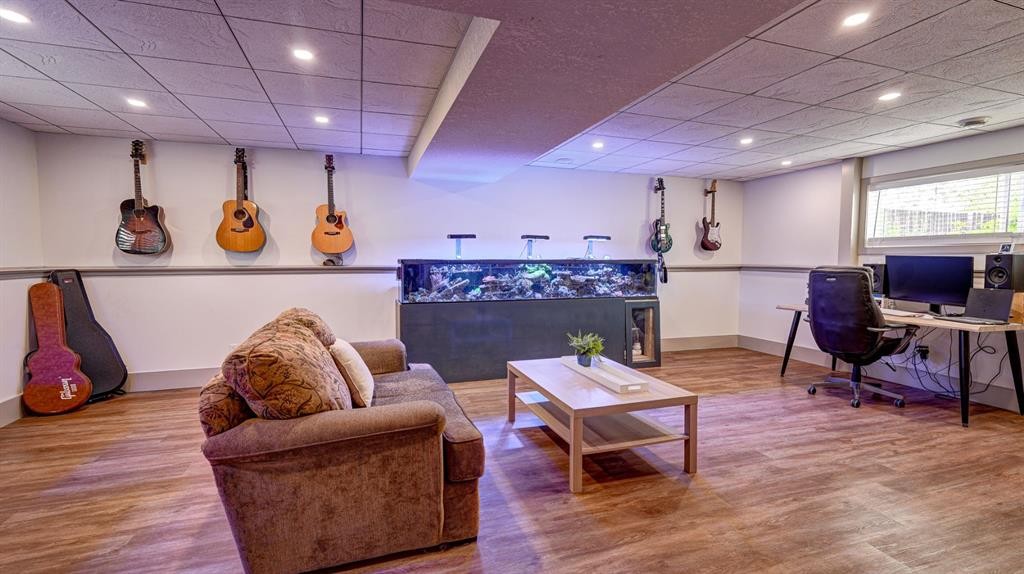 5213 3A Street West, Claresholm, AB - Indoor