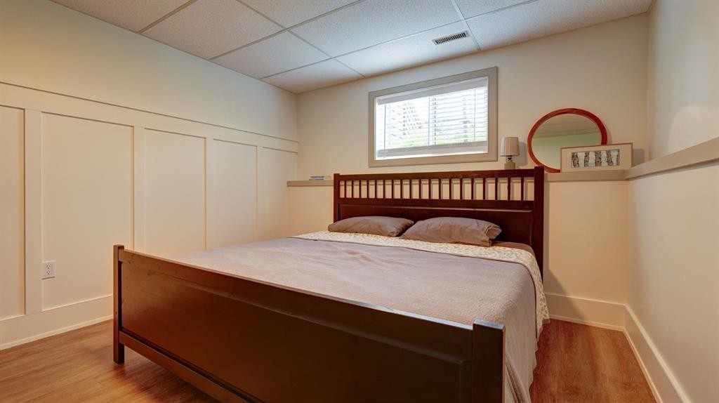 5213 3A Street West, Claresholm, AB - Indoor Photo Showing Bedroom