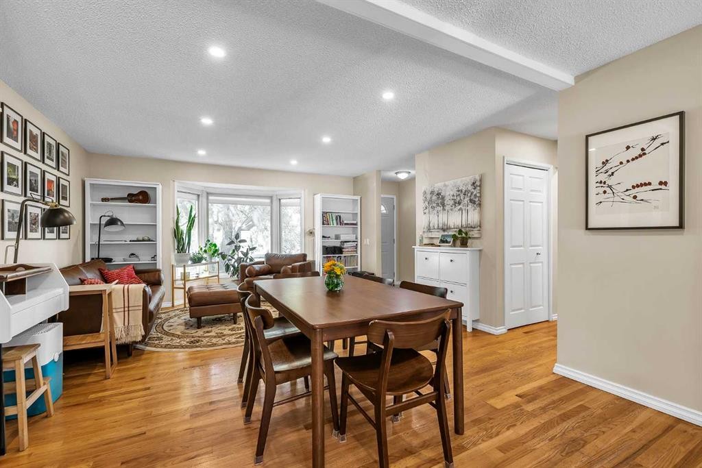 474 78 Avenue Ne, Calgary, AB - Indoor Photo Showing Other Room