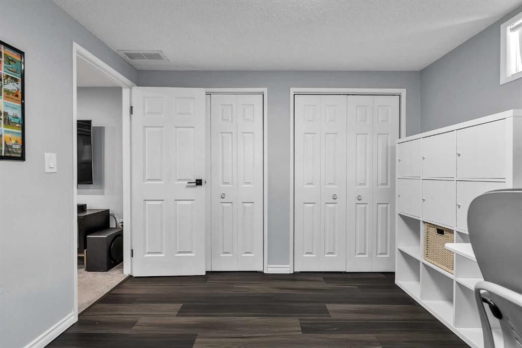 474 78 Avenue Ne, Calgary, AB - Indoor