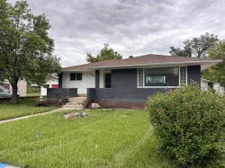 5009 51 Avenue Taber, AB T1G 1N3