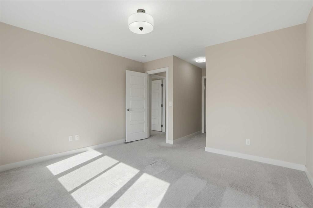93 Saddlestone Place Ne, Calgary, AB
