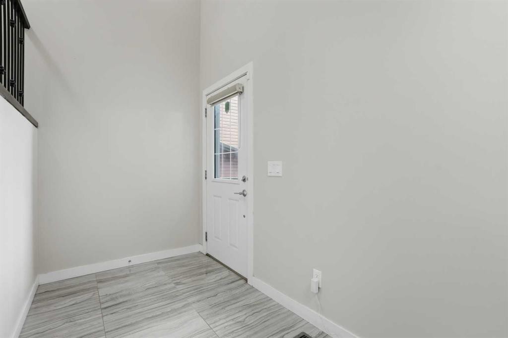 93 Saddlestone Place Ne, Calgary, AB