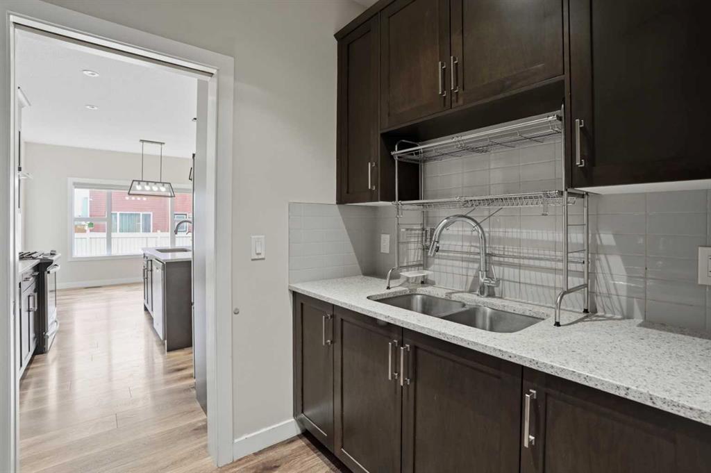 93 Saddlestone Place Ne, Calgary, AB