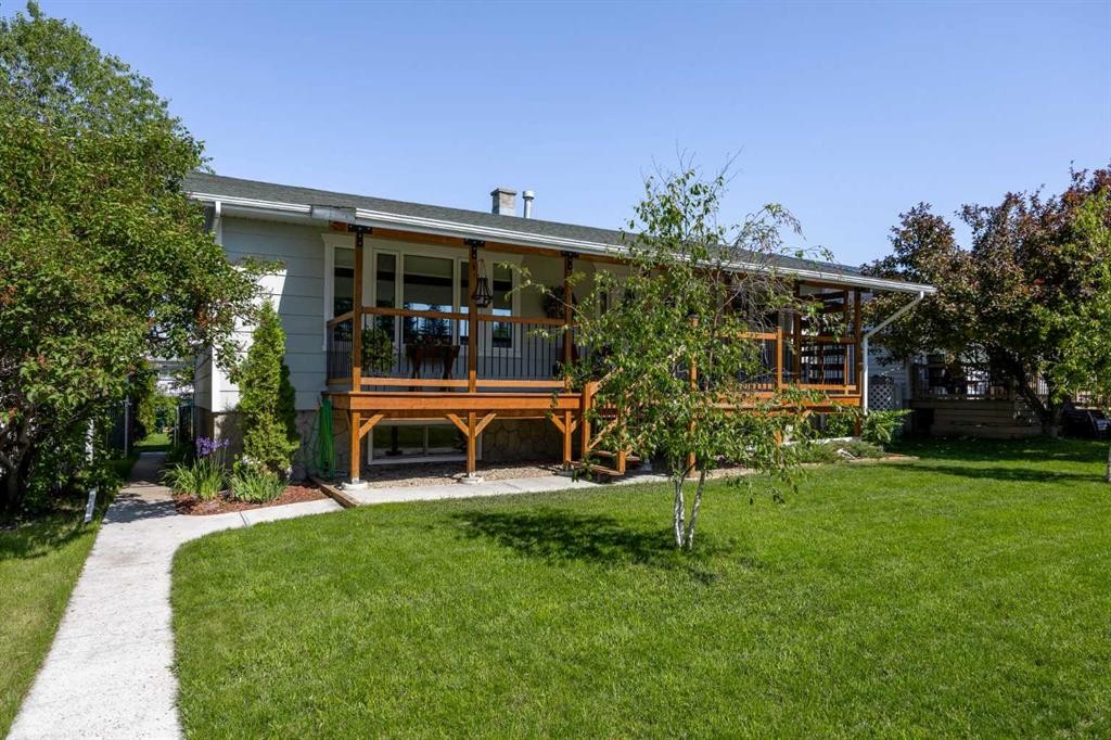 4506 Shannon Drive, Olds, AB