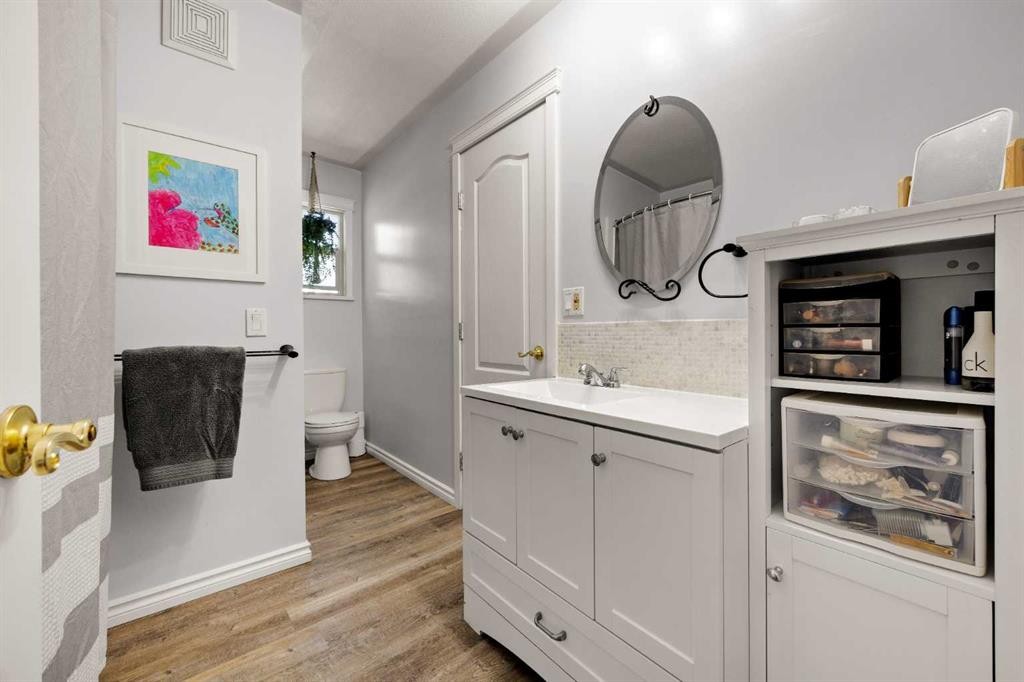 4506 Shannon Drive, Olds, AB
