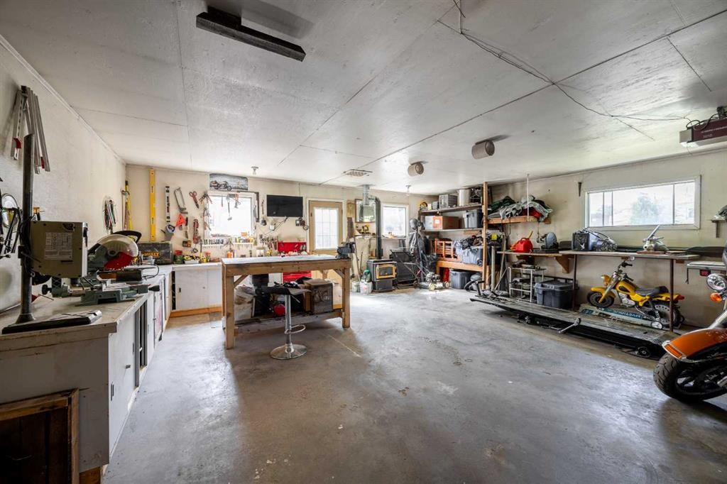 4506 Shannon Drive, Olds, AB