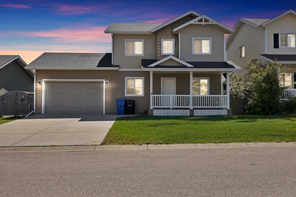 9 Mackenzie Way, Carstairs, AB