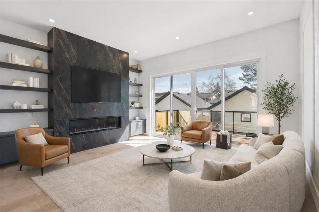 4216 16 Street Sw, Calgary, AB - Indoor Photo Showing Living Room With Fireplace
