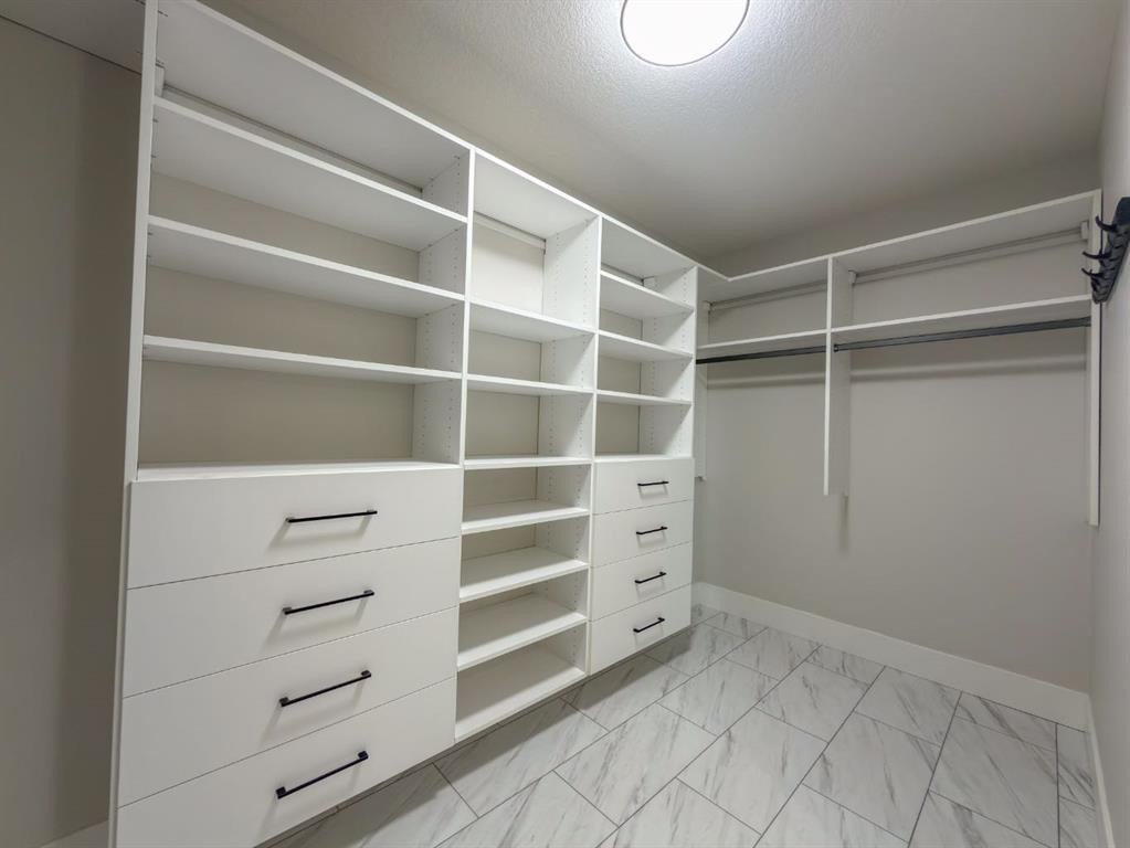 132 Belvedere Drive Se, Calgary, AB