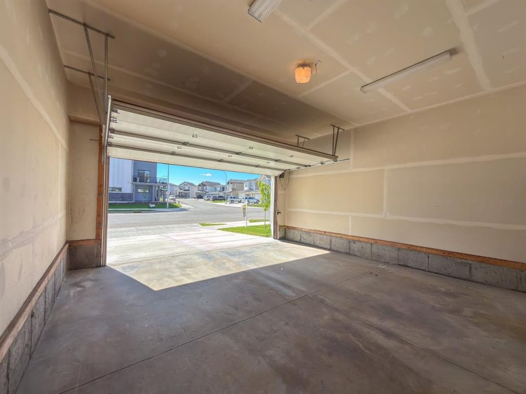 132 Belvedere Drive Se, Calgary, AB