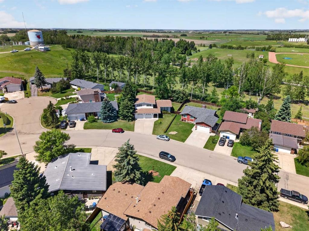 7 Westhill Drive, Didsbury, AB