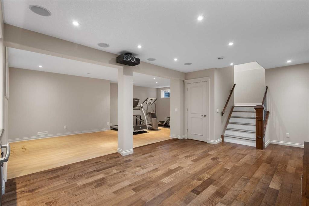 75 Discovery Ridge Mount Sw, Calgary, AB - Indoor