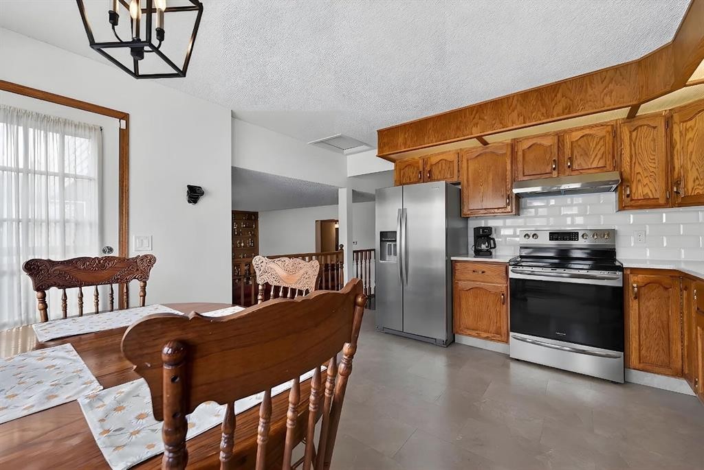 70 Pasadena Gardens Ne, Calgary, AB - Indoor