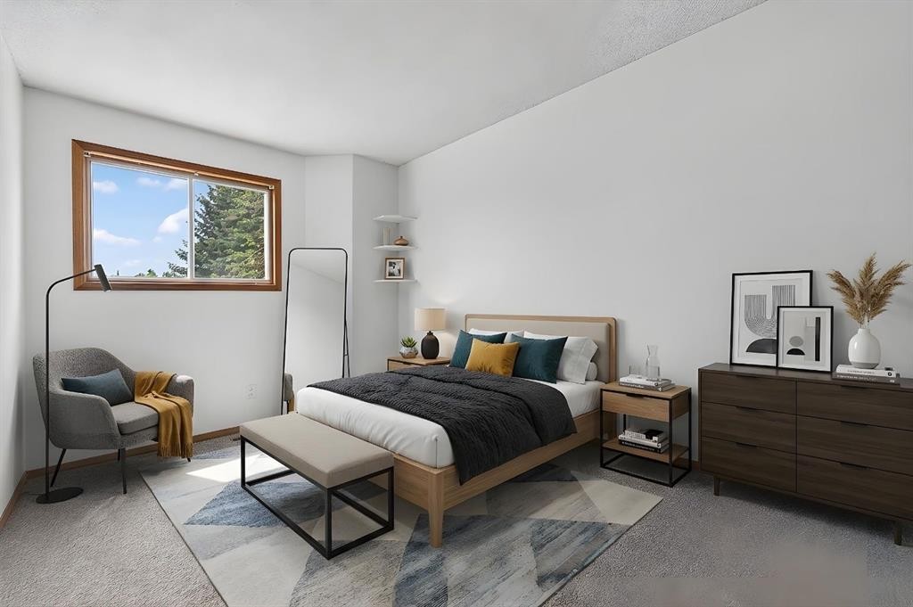 70 Pasadena Gardens Ne, Calgary, AB - Indoor Photo Showing Bedroom