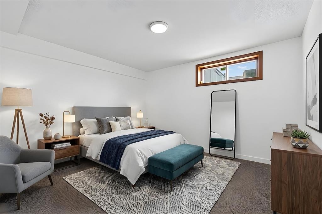 70 Pasadena Gardens Ne, Calgary, AB - Indoor Photo Showing Bedroom