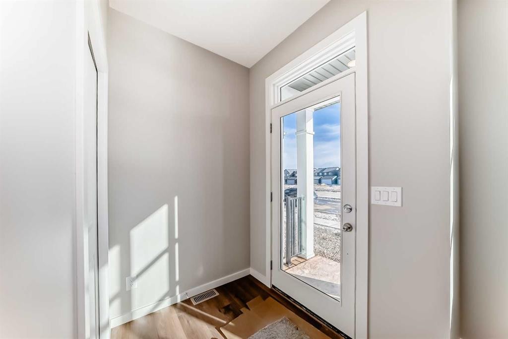 3037 Lanark Boulevard Se, Airdrie, AB