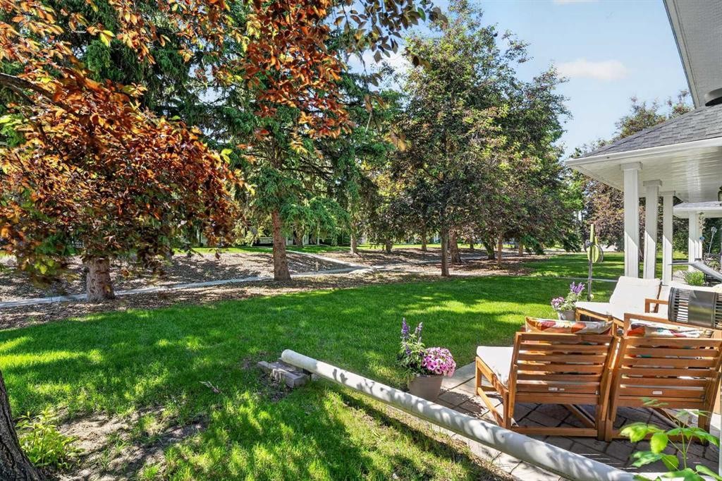 624 Regal Park Ne, Calgary, AB