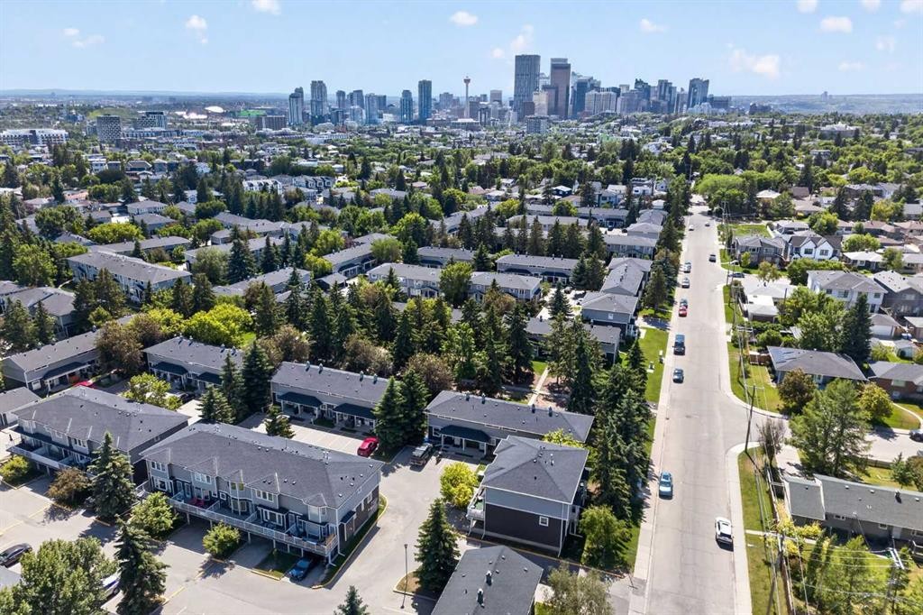 624 Regal Park Ne, Calgary, AB
