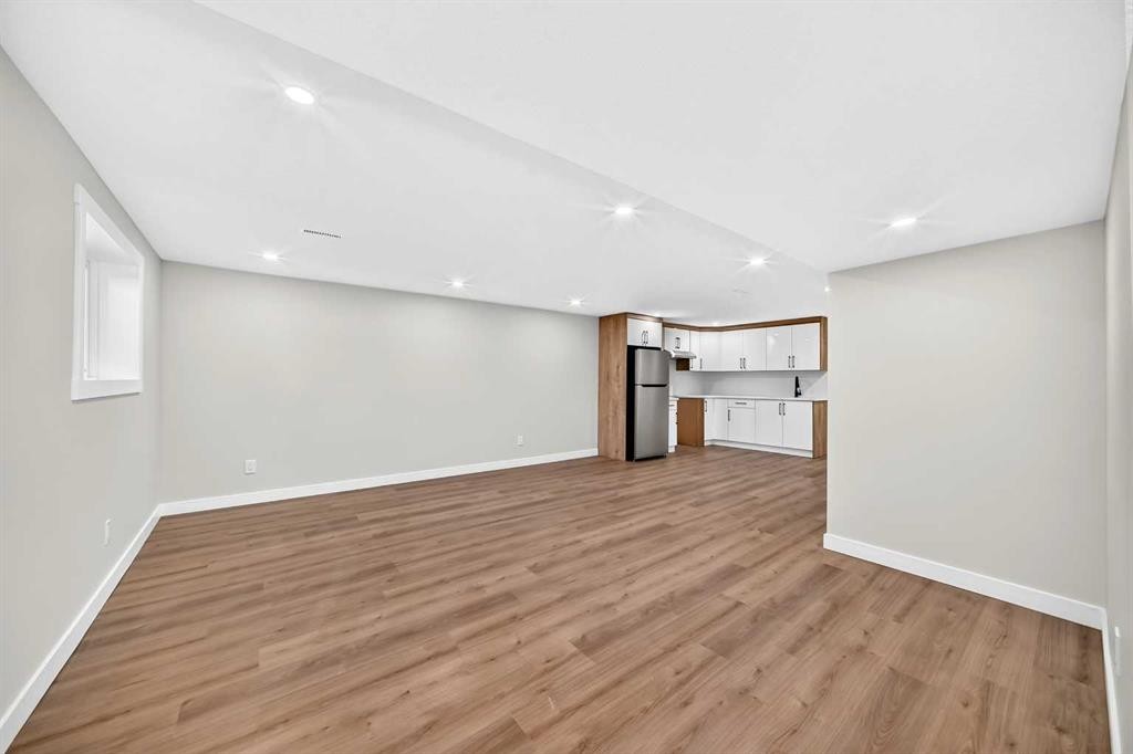 704 Malvern Drive Ne, Calgary, AB