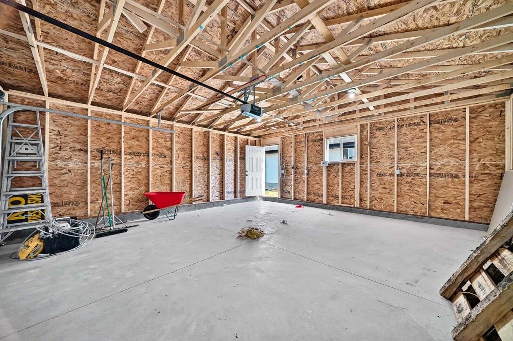 704 Malvern Drive Ne, Calgary, AB
