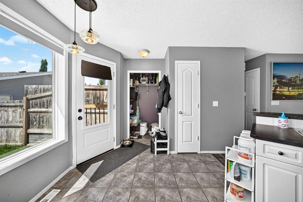 127 Cramond Place Se, Calgary, AB