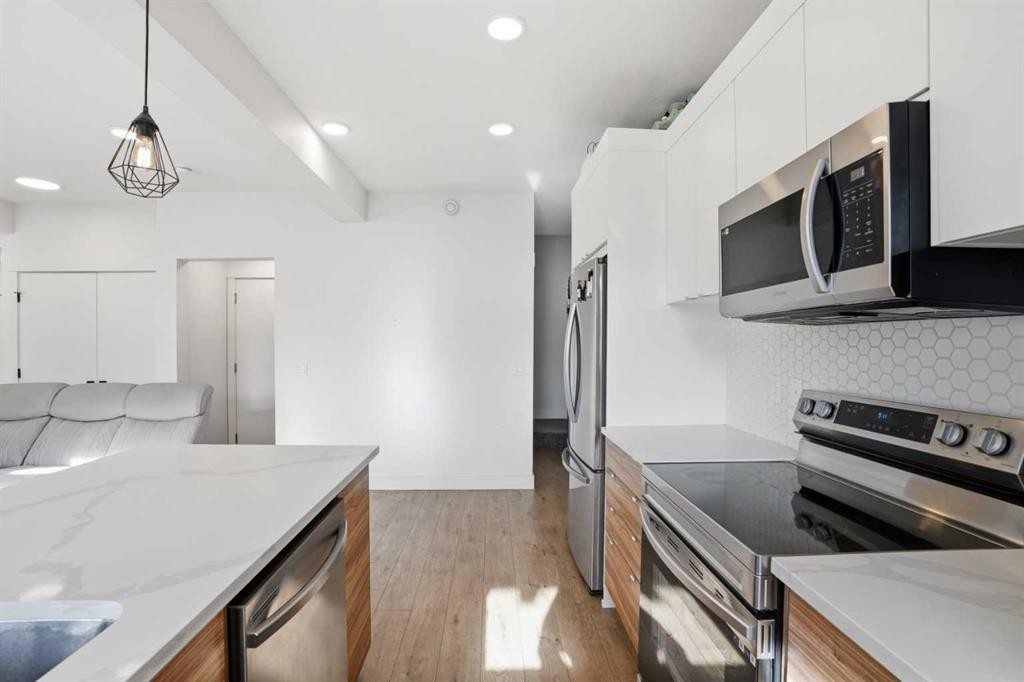 402-10060 46 Street Ne, Calgary, AB