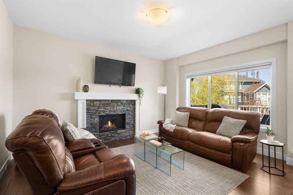 134 Masters Point Se, Calgary, AB