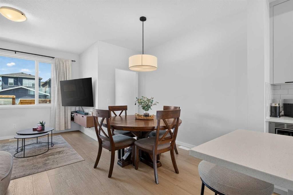 257 Edith Green Nw, Calgary, AB