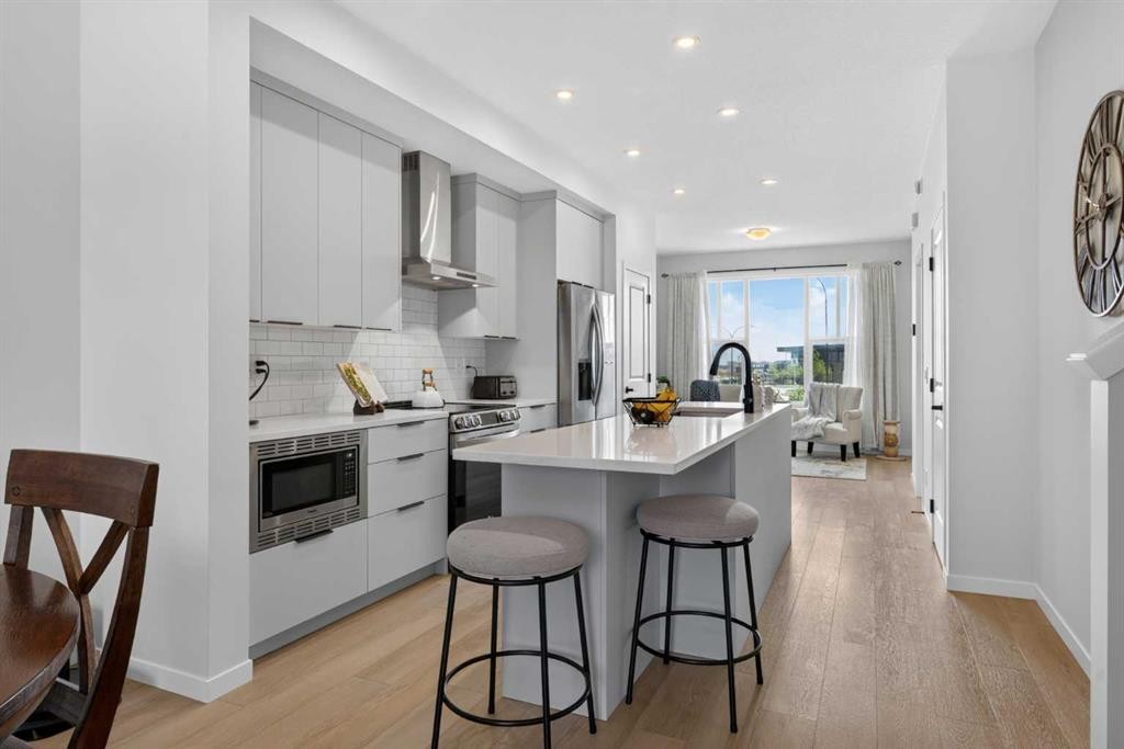 257 Edith Green Nw, Calgary, AB