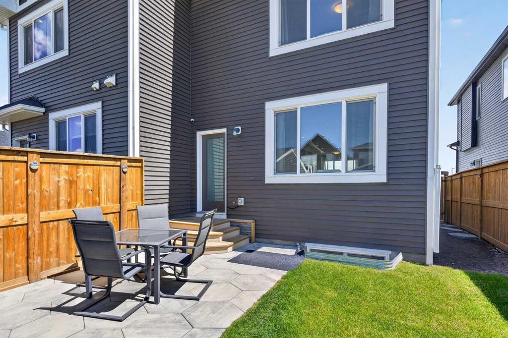 257 Edith Green Nw, Calgary, AB