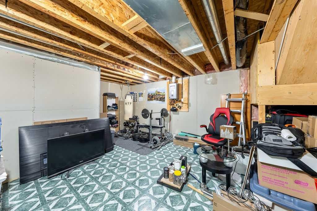 2016 Country Hills Circle Nw, Calgary, AB - Indoor Photo Showing Basement