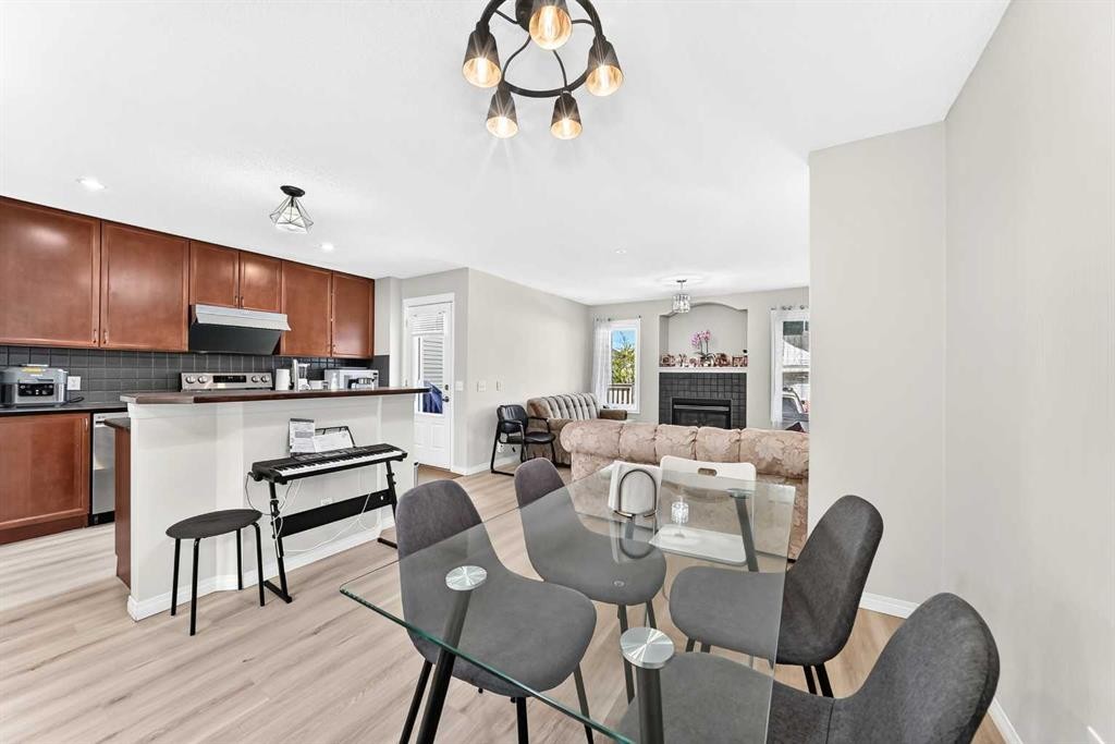 94 Tuscany Ridge Common Nw, Calgary, AB