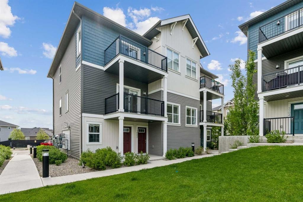 1002-24 Rivercrest Drive, Cochrane, AB