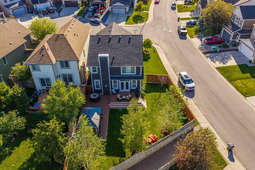 141 Copperpond Bay Se, Calgary, AB