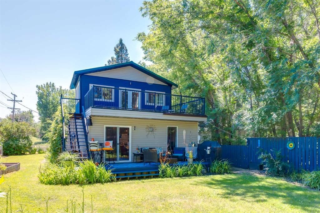 235 5 Street, Drumheller, AB