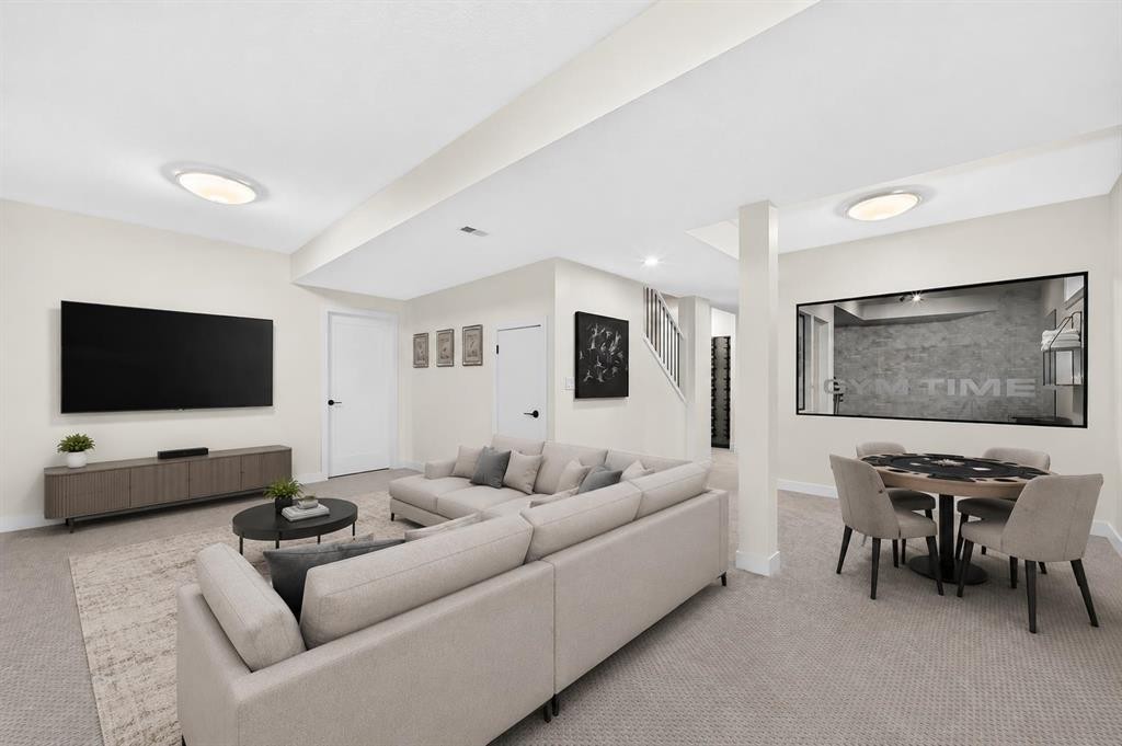 47 Canterbury Court Sw, Calgary, AB - Indoor Photo Showing Living Room