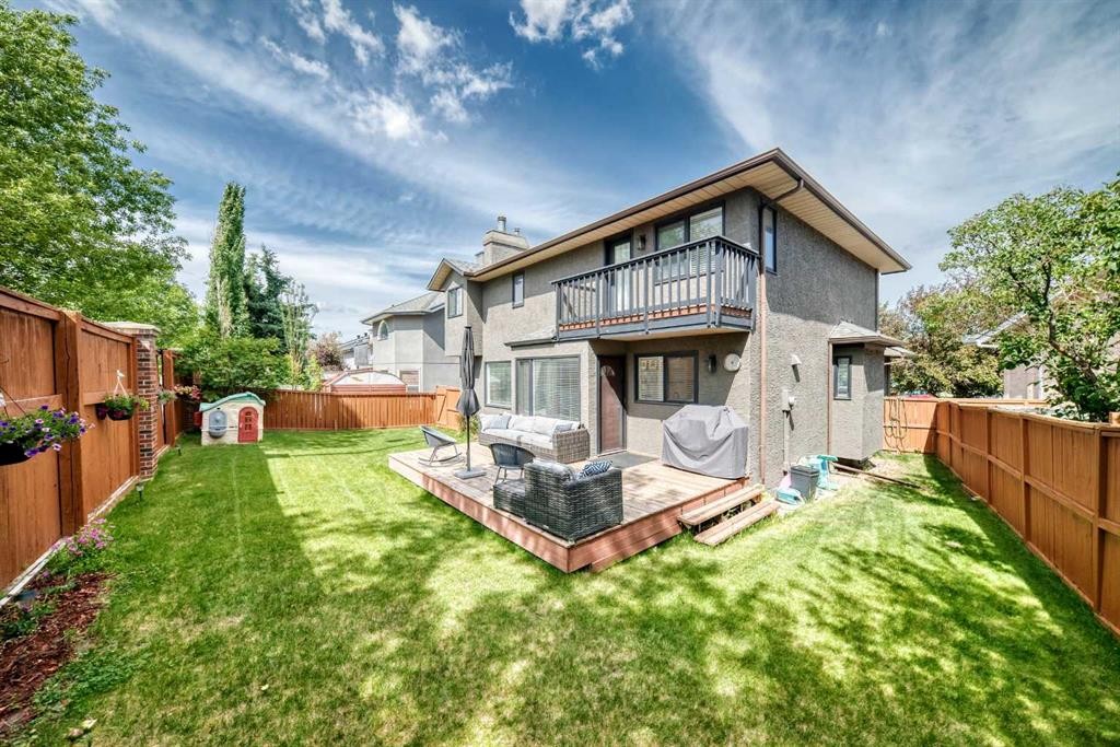 47 Canterbury Court Sw, Calgary, AB - Outdoor With Deck Patio Veranda